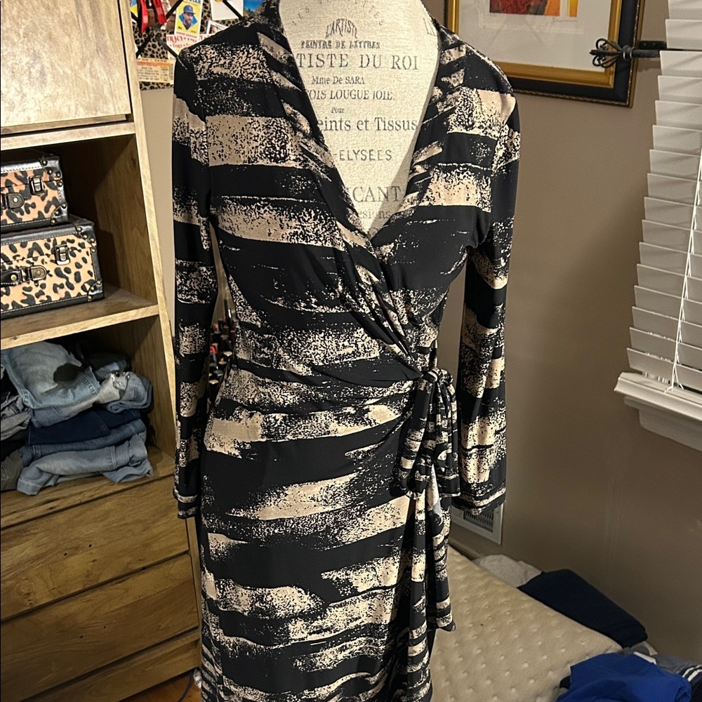 BCBGMaxAzria Black and Cream Striped Wrap Dress - Medium